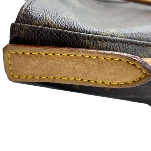 Looping GM Monogram Canvas Shoulder Bag - Picture 8 of 9